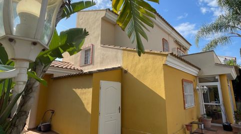 Foto 3 de Casa o chalet en venta en Urbanizaciones, Llíria