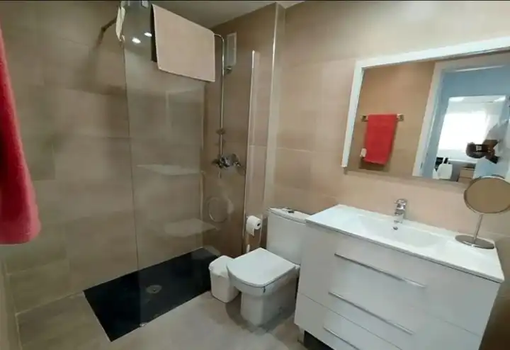 Flat with lift to rent in Carrer de l'Explorador Andrés 27, imagen 11