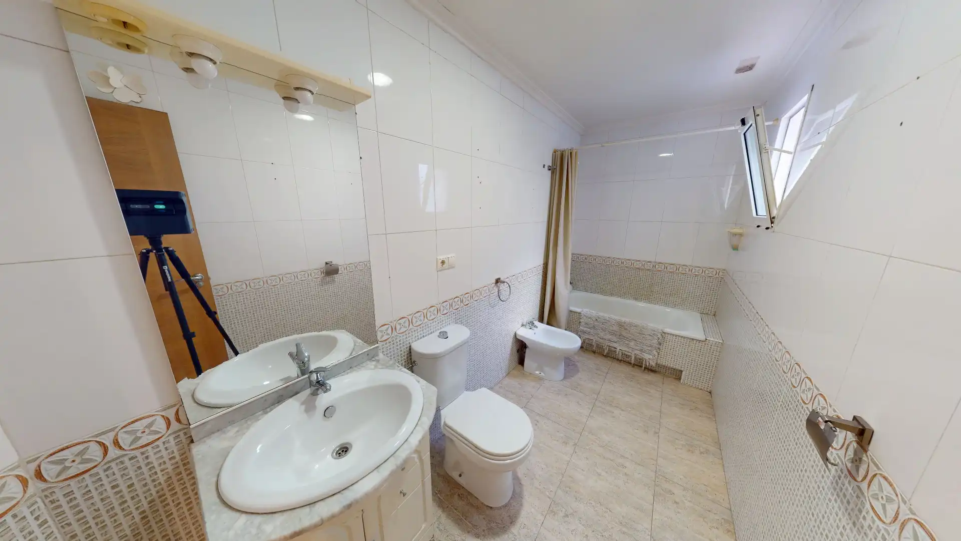 Bathroom of Flat for sale in San Isidro  with Furnished