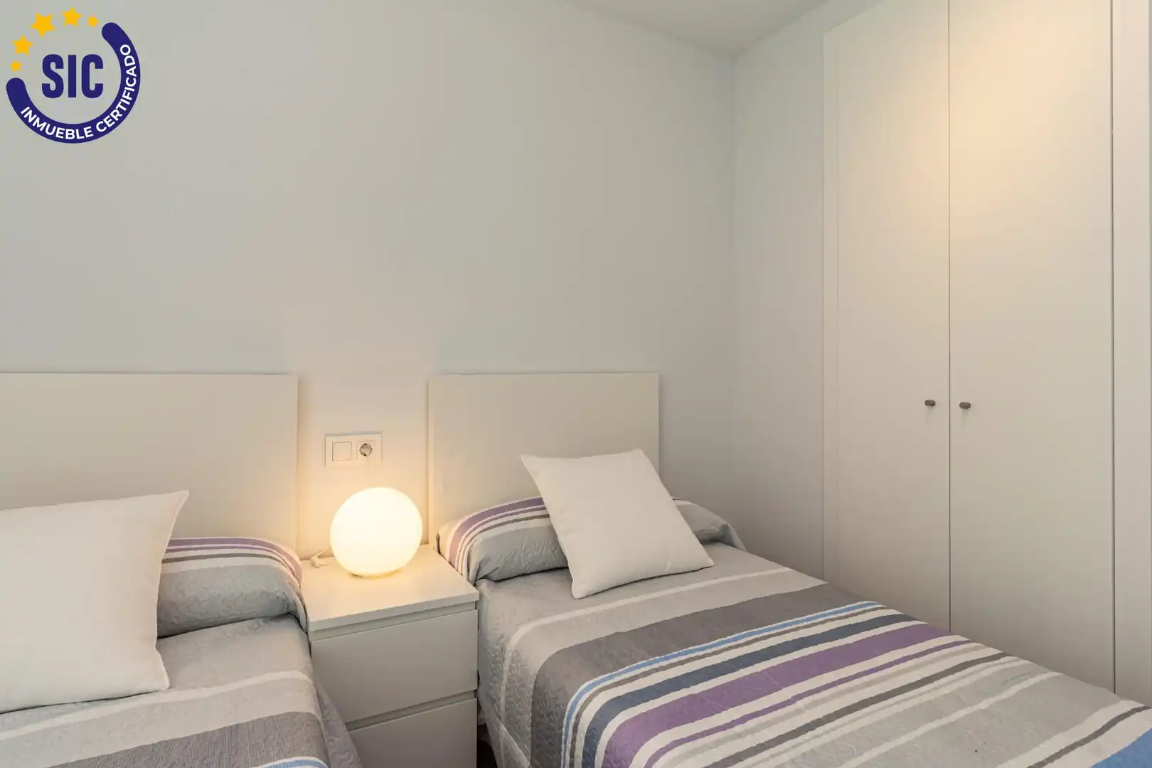 Habitación de Apartamento en venta en Playa Norte  