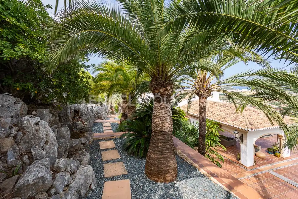 Vista exterior de Casa o xalet de lloguer en Dénia amb Aire condicionat, Calefacció i Jardí privat
