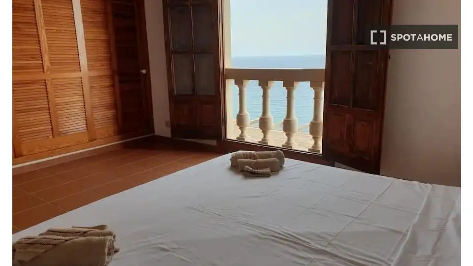 Habitación en Pueblo Acantilado - Lanuza