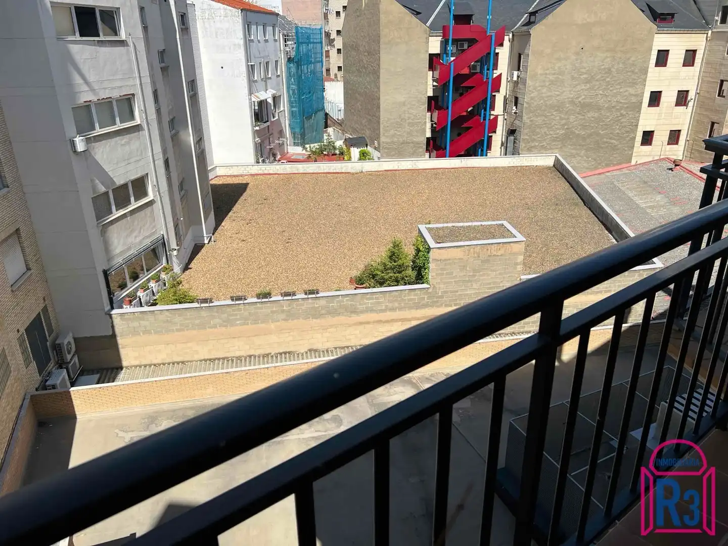 Terrasse von Wohnung zum Verkauf in León Capital  mit Heizung, Terrasse und Abstellraum