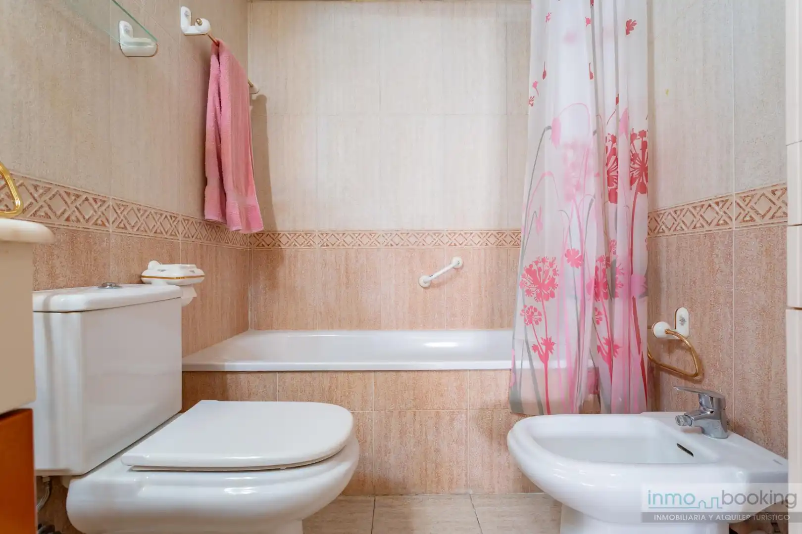 Bathroom of Apartments for sale in Platja de Ponent