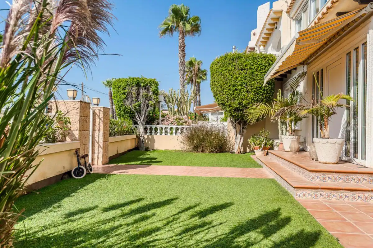 Villa mit Garten zum Verkauf in Orihuela Costa, imagen 6