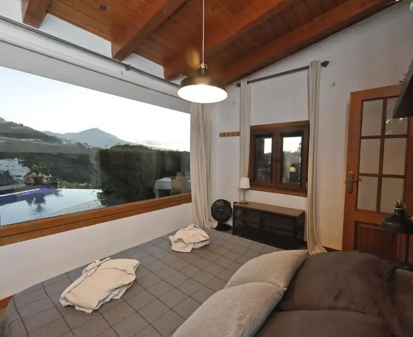 Habitación de Casa o chalet en venta en El Sauzal con Jardín privado, Terraza y Piscina