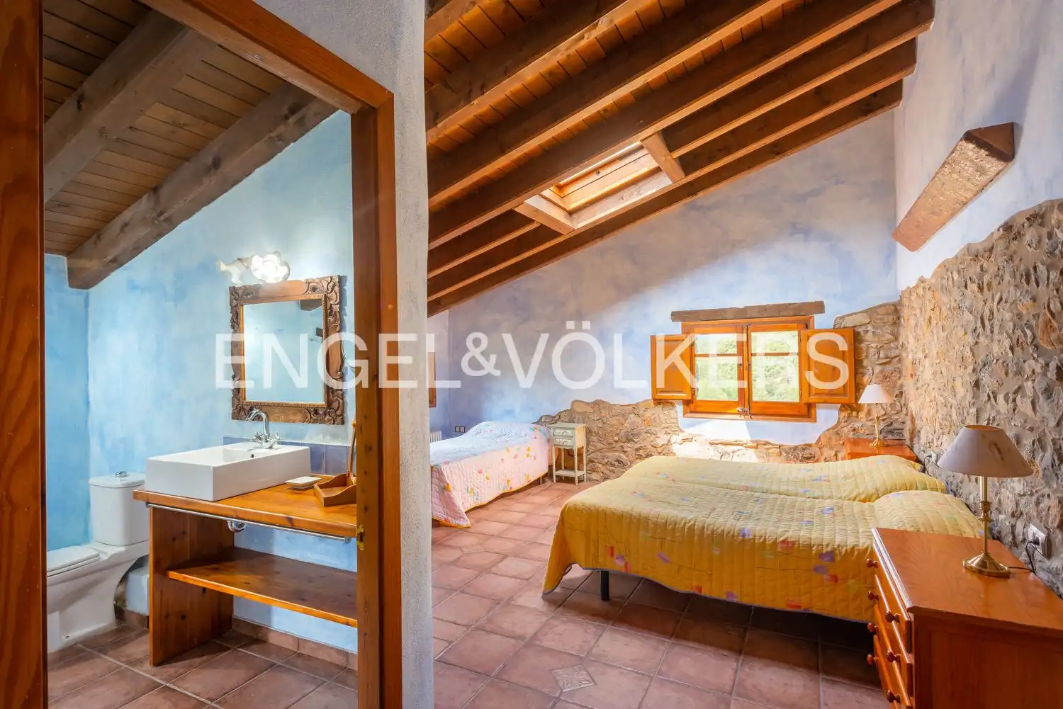 Habitación de Casa o chalet en venta en La Vall de Bianya con Calefacción, Jardín privado y Terraza