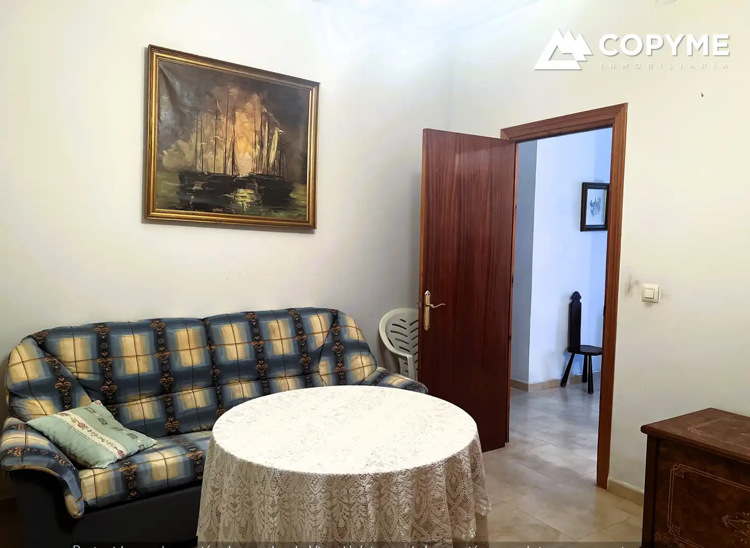 Sala d'estar de Casa o xalet en venda en Rielves amb Calefacció, Jardí privat i Traster