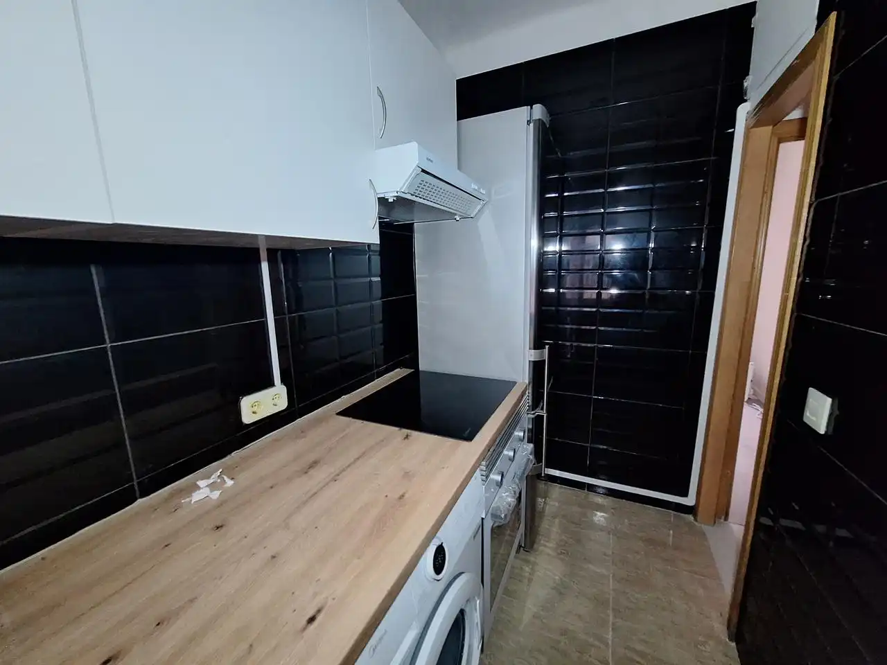 Kitchen of Ground floor for sale in Madrid