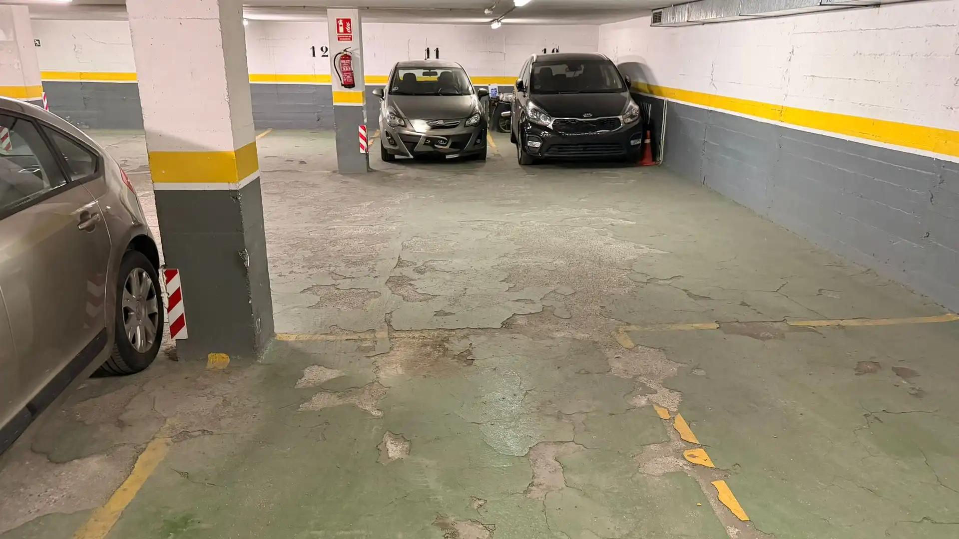 Parking of Garage for rent in Madrid