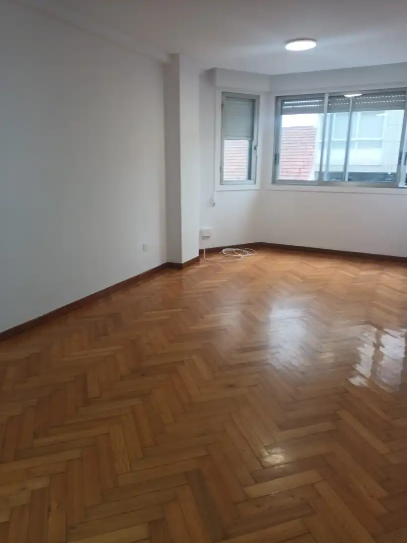 Flat for rent in Vigo , Pontevedra