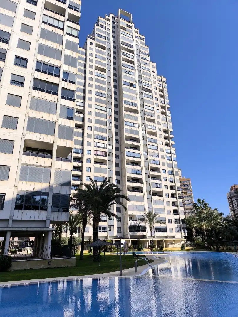 Exterior view of Garage for rent in Benidorm