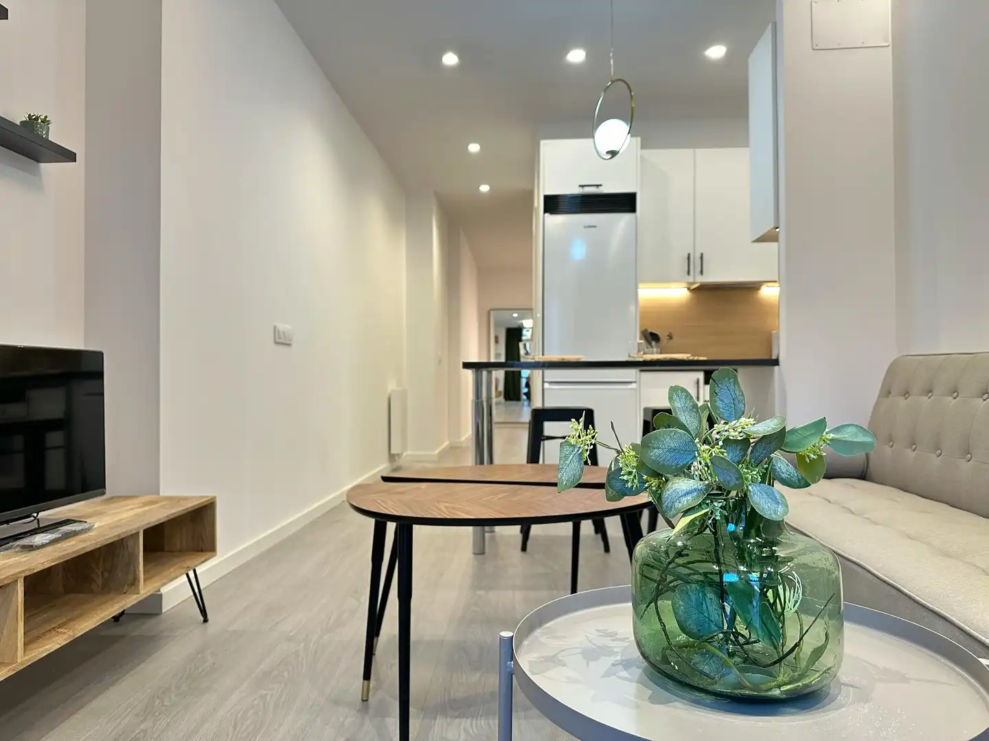 Kitchen of Flat for rent in Madrid  with Heating, Furnished and Washing machine