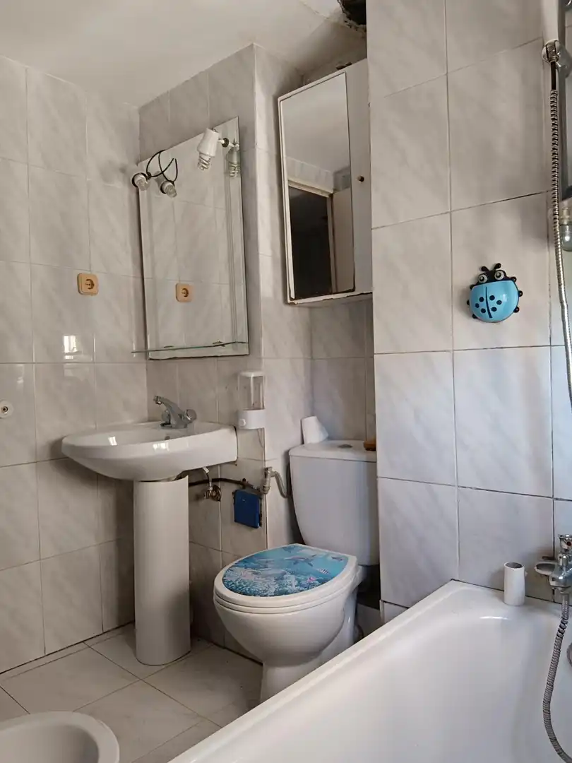 Baño de Piso en venta en Leganés con Terraza y Amueblado