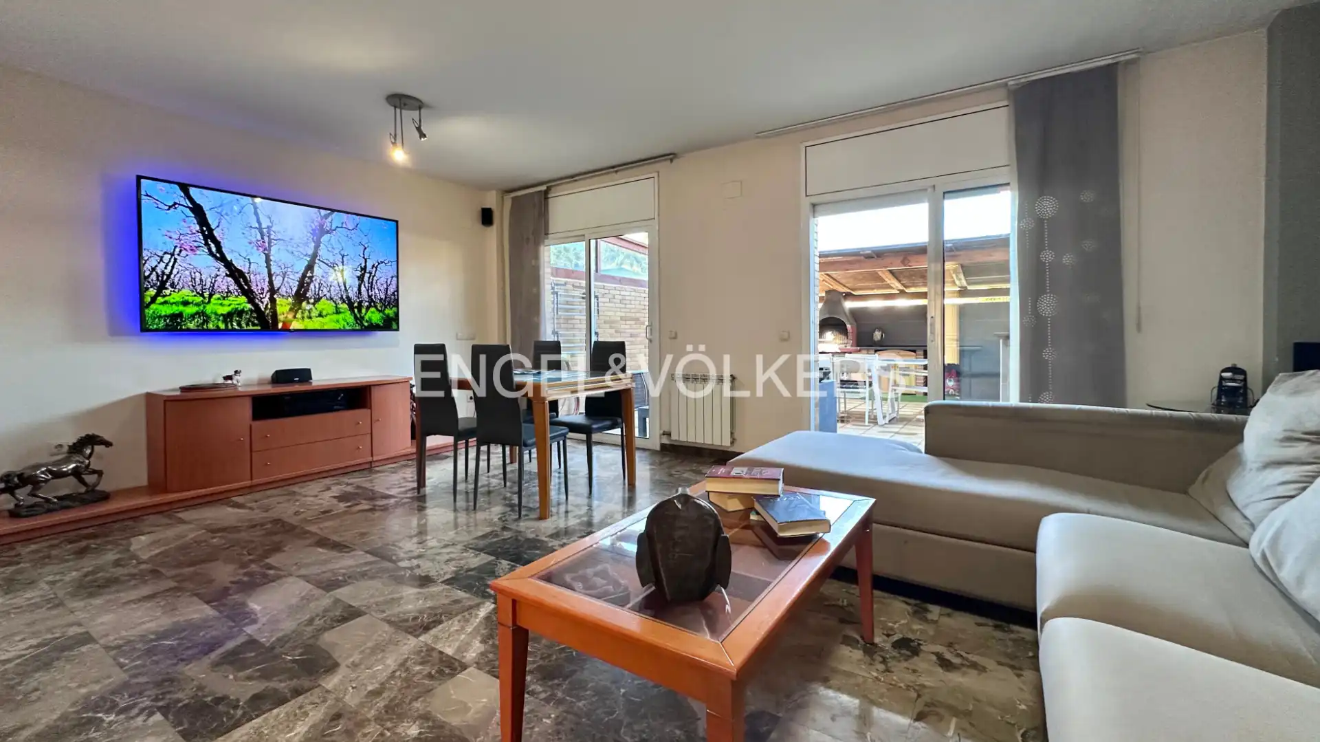 Adosado con terraza en venta en Carrer Berna 35, imagen 5