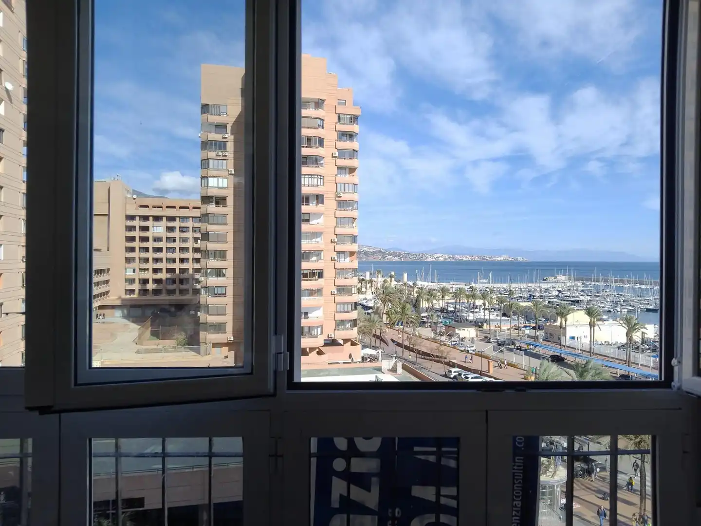 Apartment with terrace for sale in Puerto Deportivo, imagen 4