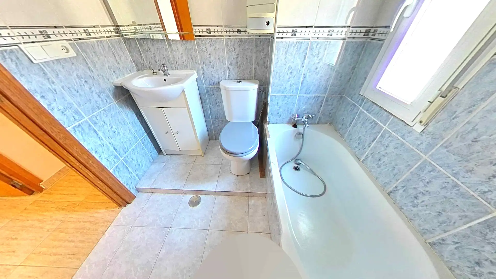 Bathroom of Flat for sale in Orihuela ciudad