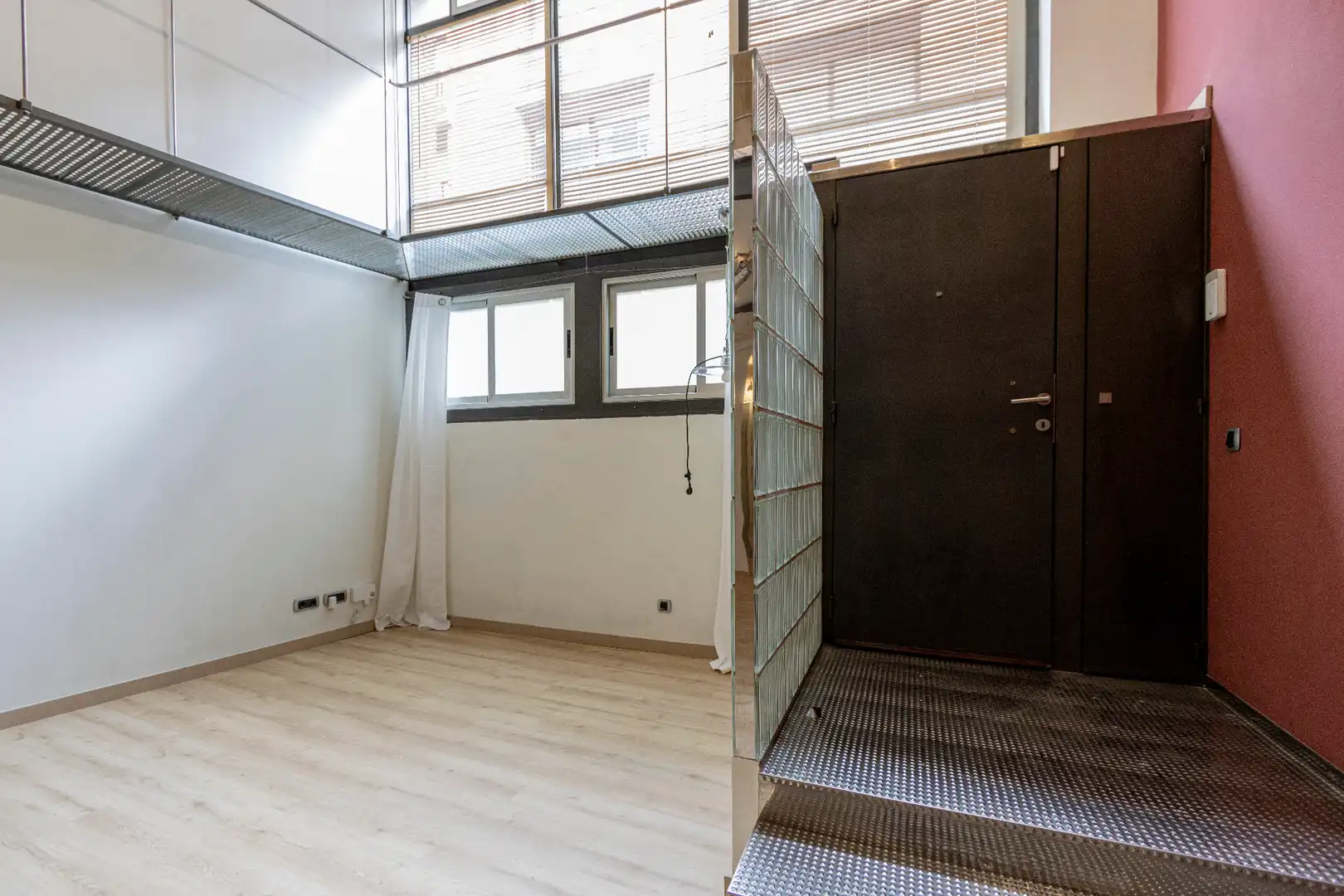 Büro zur Miete in Barcelona mit Alarm