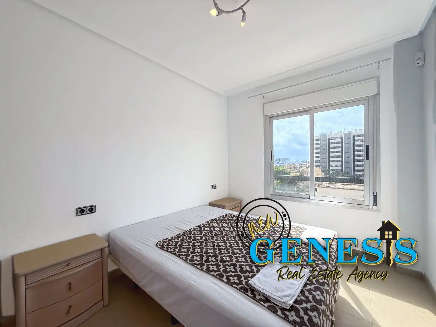 Dormitori de Apartament en venda en Orihuela amb Aire condicionat, Terrassa i Traster
