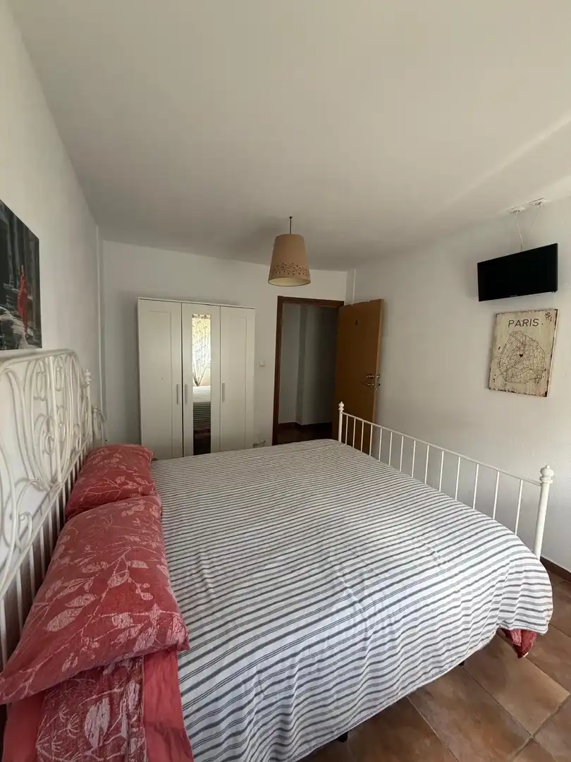 Habitación de Piso para compartir en San Cristóbal de la Laguna con Amueblado