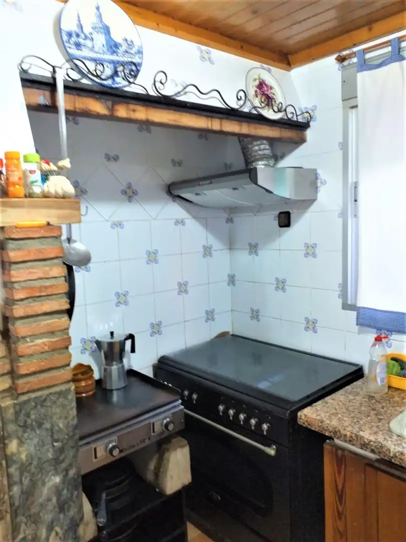 Cuina de Casa o xalet en venda en Manises amb Aire condicionat, Jardí privat i Traster