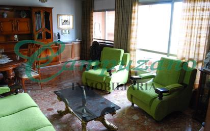 Living room of Flat for sale in Leganés  with Air Conditioner and Terrace