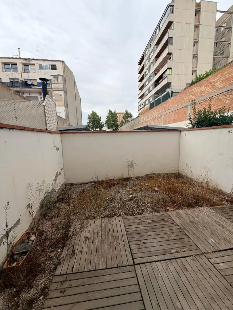 Casa adosada en venda a Tàrrega, Lleida
