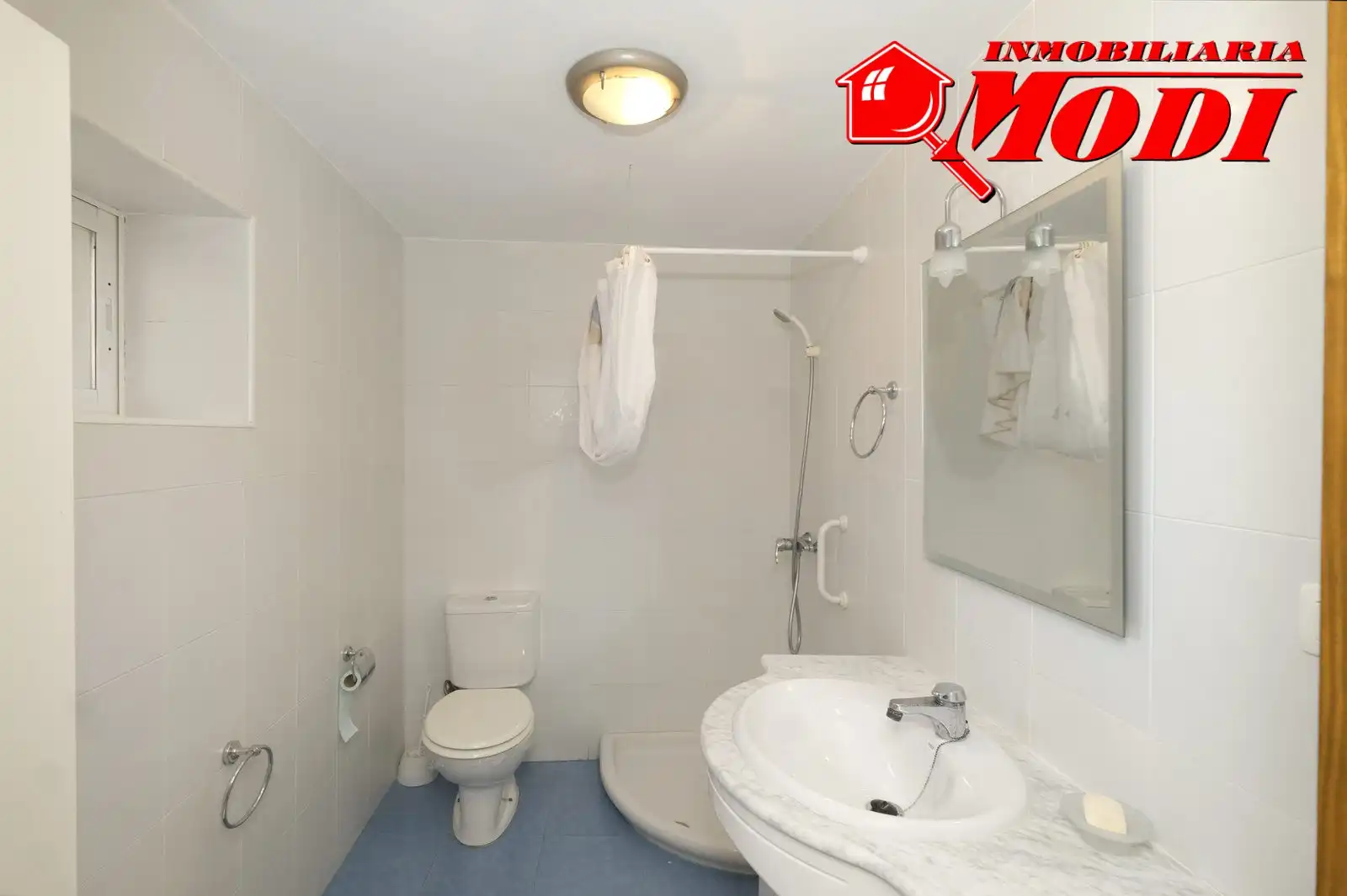 Baño de Casa o chalet en venta en El Valle con Jardín privado, Trastero y Balcón