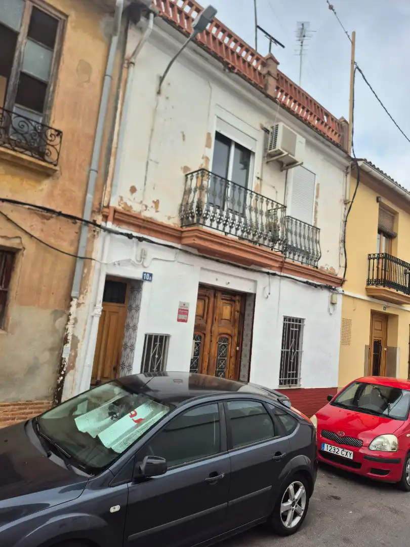 Vista exterior de Pis en venda en Alfara del Patriarca amb Aire condicionat, Terrassa i Moblat