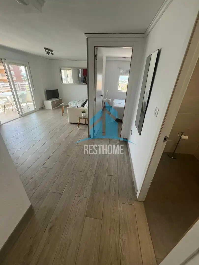 Sala de estar de Apartamento en venta en Miramar con Aire acondicionado, Terraza y Amueblado