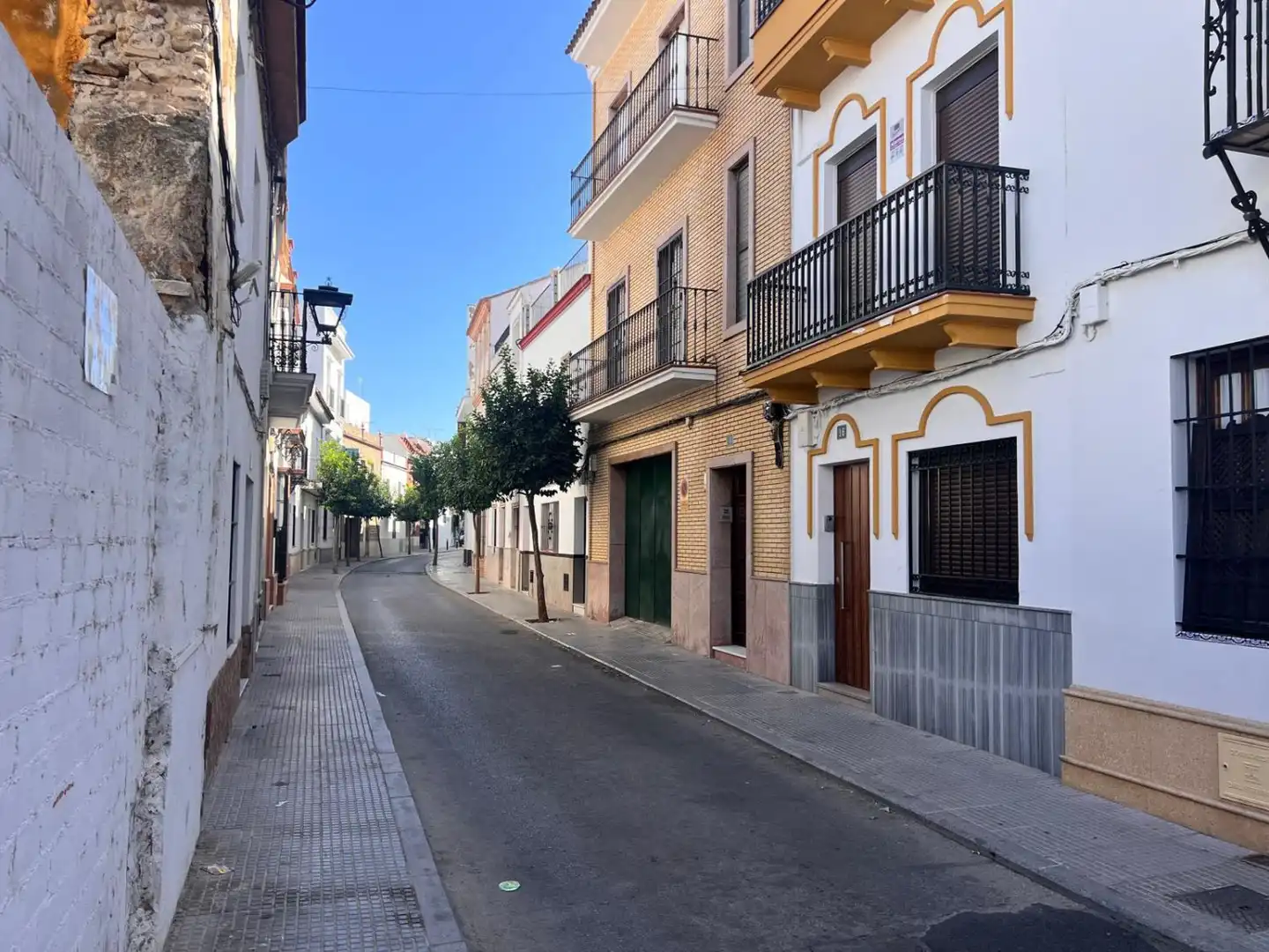 Vista exterior de Casa o xalet en venda en Los Palacios y Villafranca