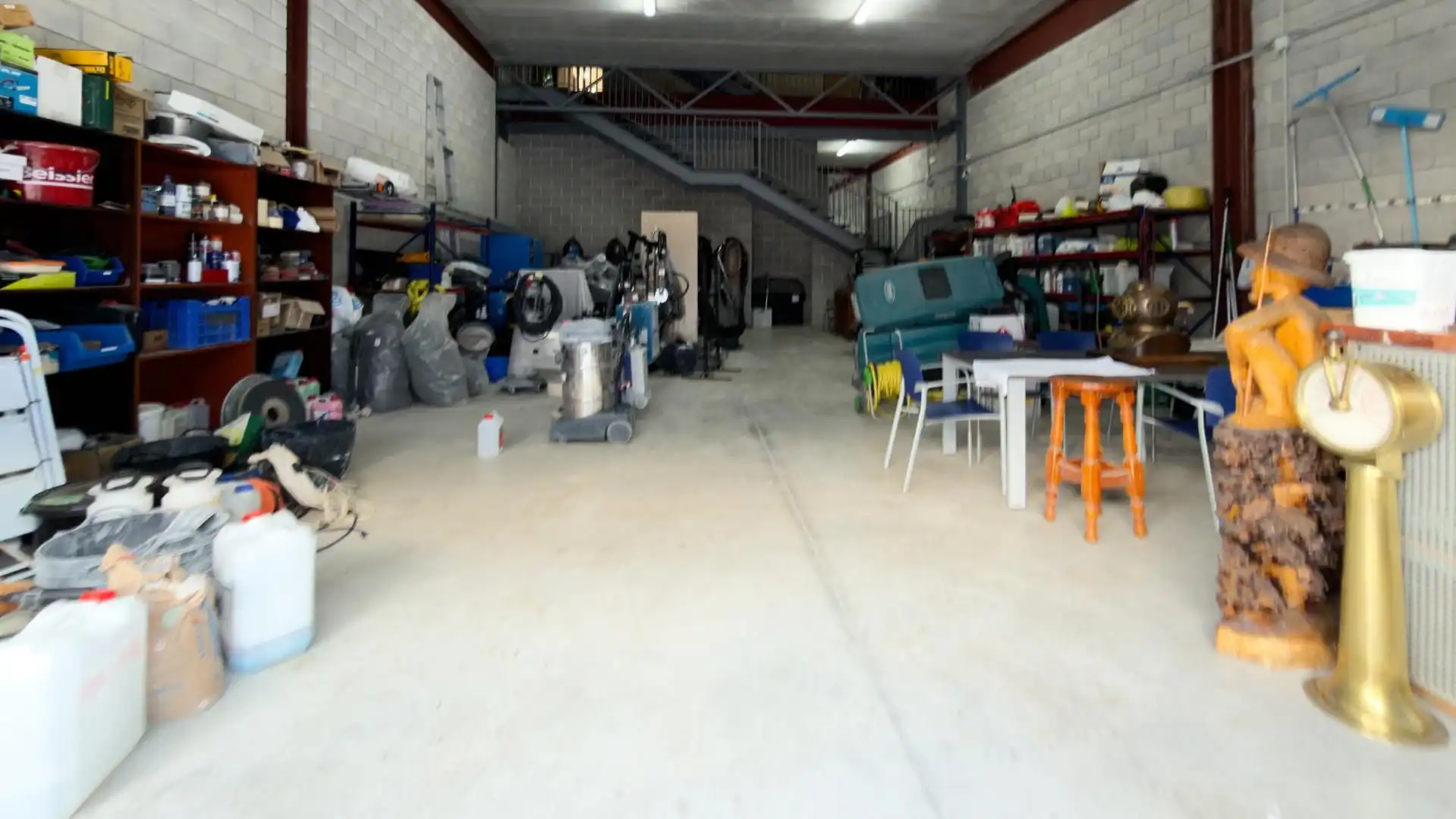 Industrial buildings for sale in Benidorm