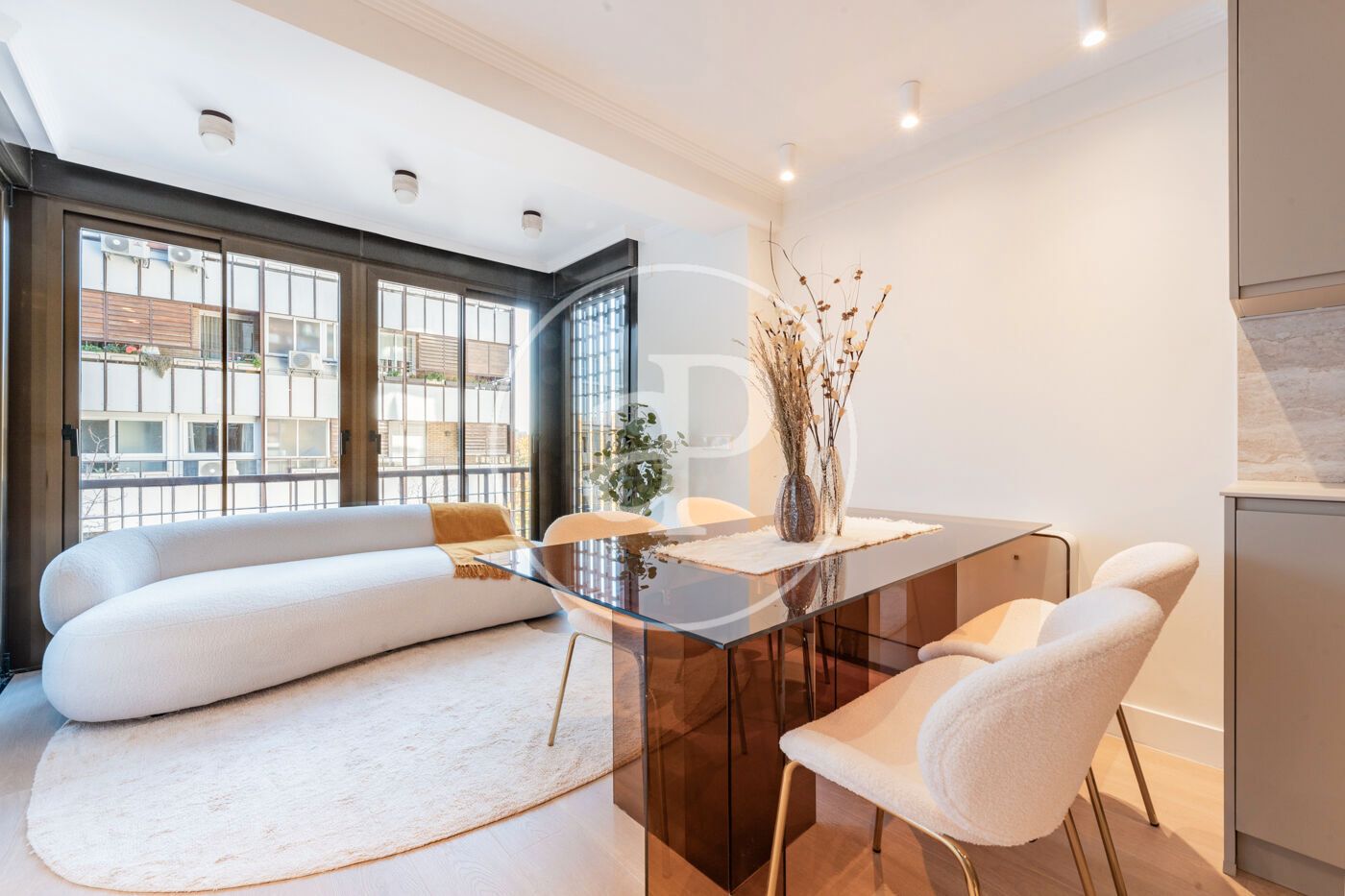 Dining room of Flat for sale in  Madrid Capital  with Air Conditioner, Heating and Furnished