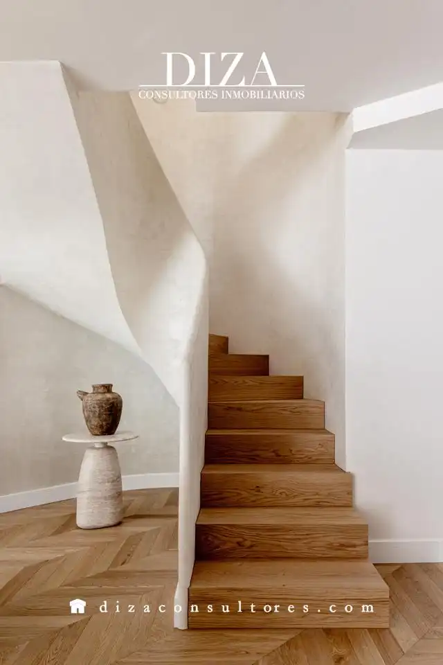 Maisonette zum Verkauf in Madrid mit Klimaanlage und Terrasse