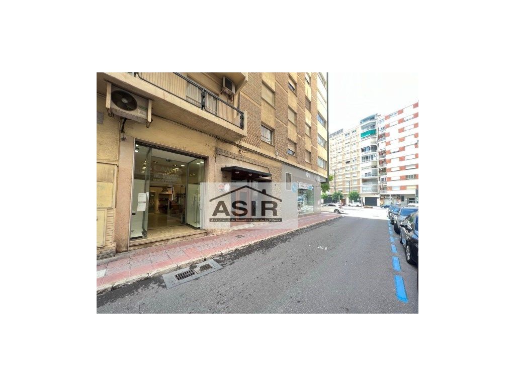 Vista exterior de Local de lloguer en Alzira
