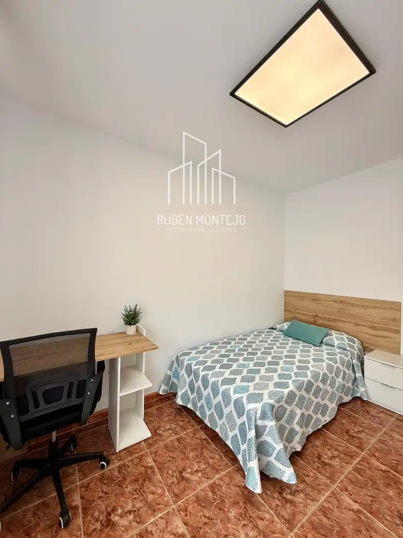 Habitación de Piso en venta en Salamanca con Calefacción, Amueblado y Horno