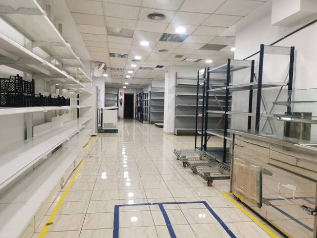 Local comercial en Alquiler en Camí Fondo