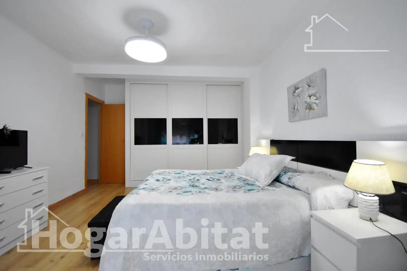 Bedroom of Flat for sale in Oliva  with Air Conditioner, Heating and Terrace