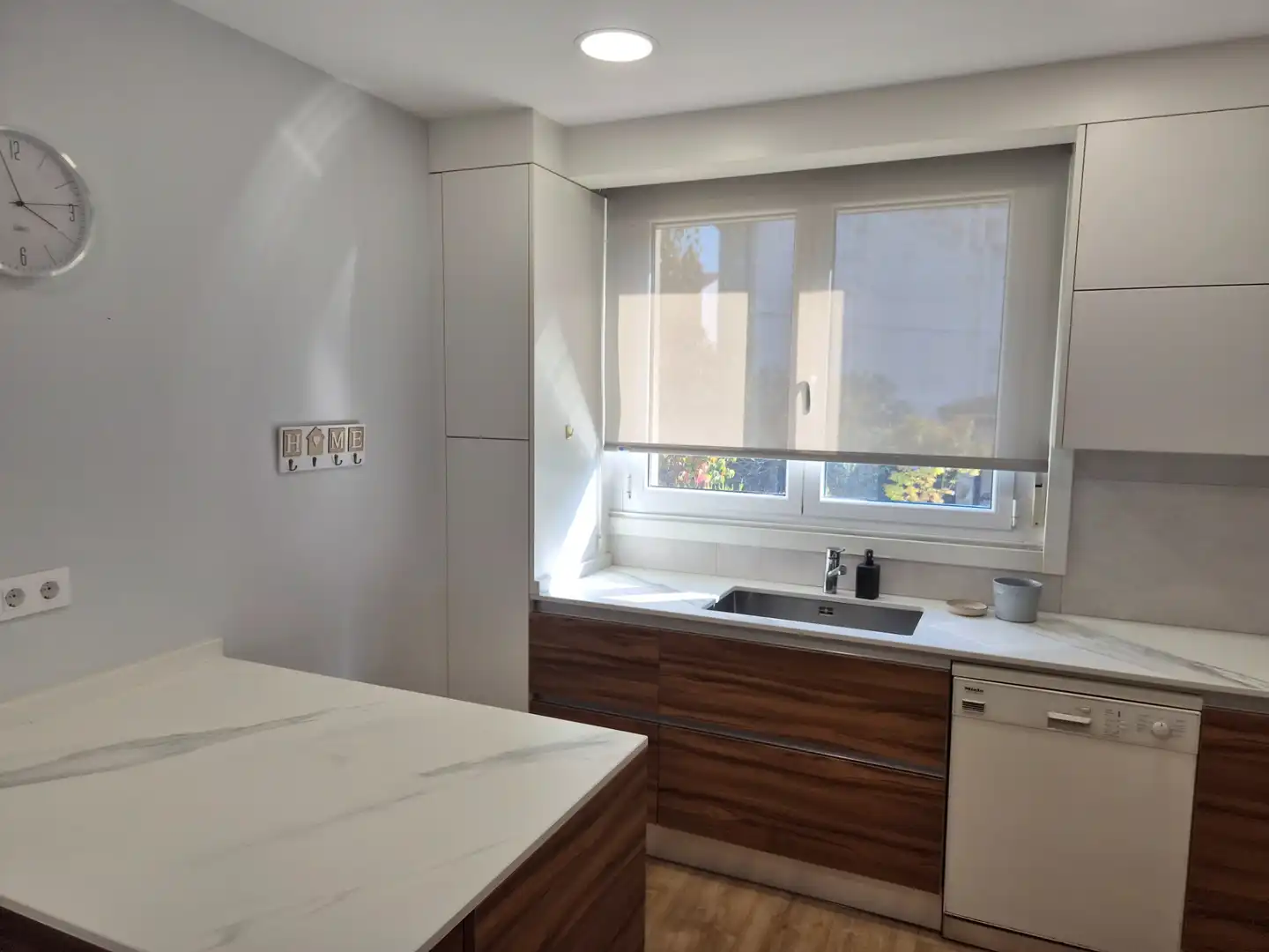 Cocina de Casa o chalet en venta en Oleiros con Calefacción, Jardín privado y Parquet
