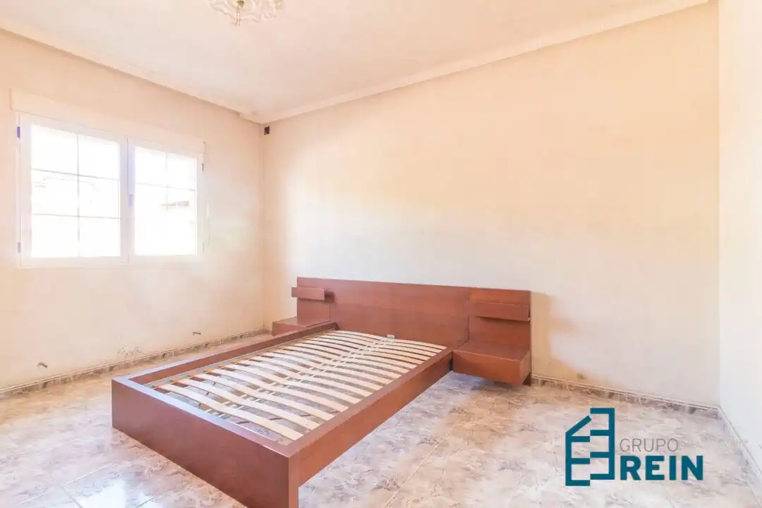 Chalet con jardín en venta en LARGO CABALLERO 1, imagen 38