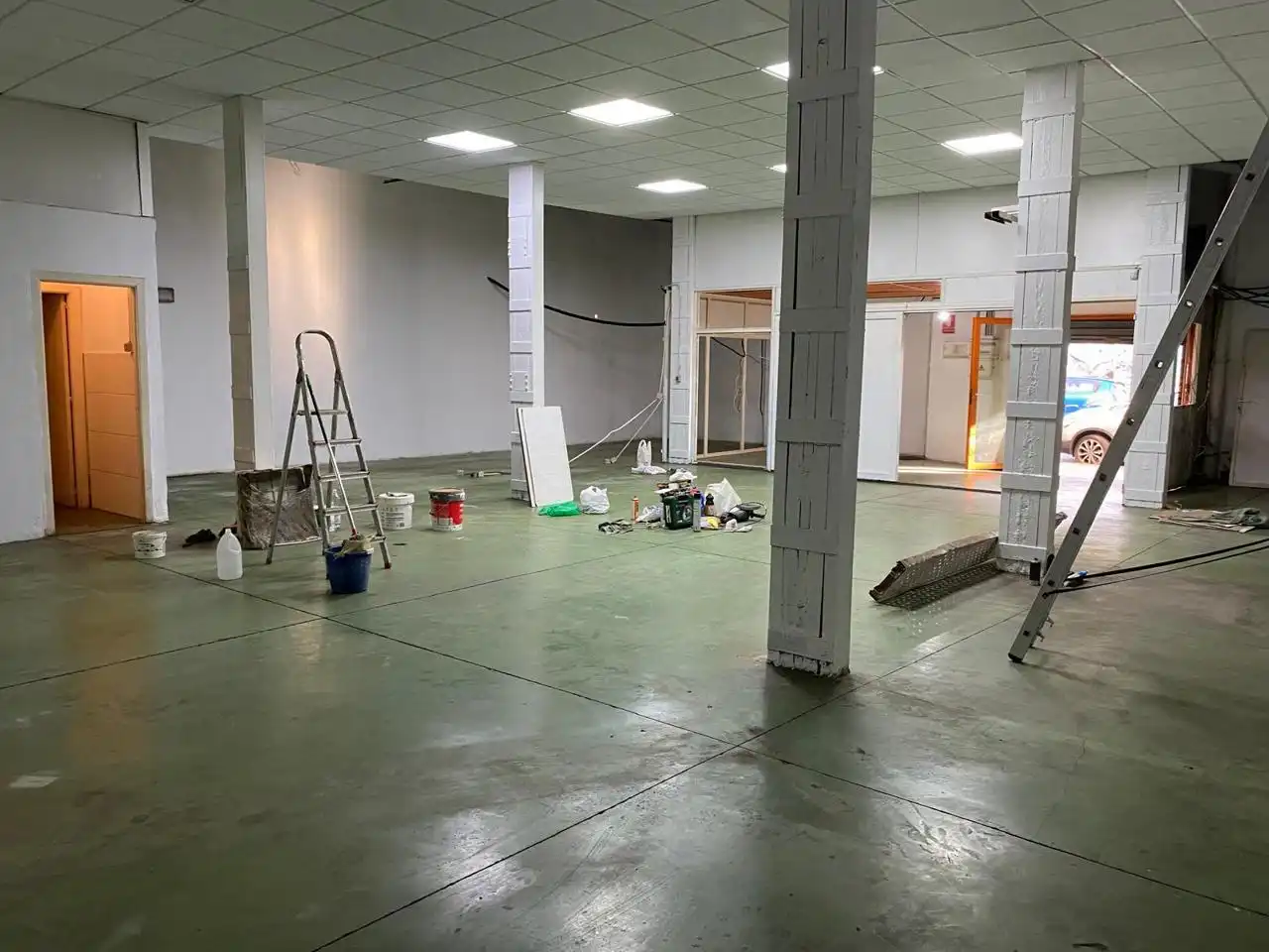 Local comercial en alquiler en El Real
