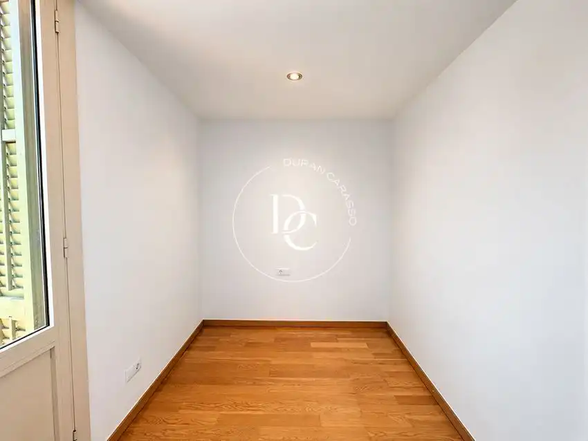 Piso con terraza en venta en Carrer d'Aribau, imagen 13