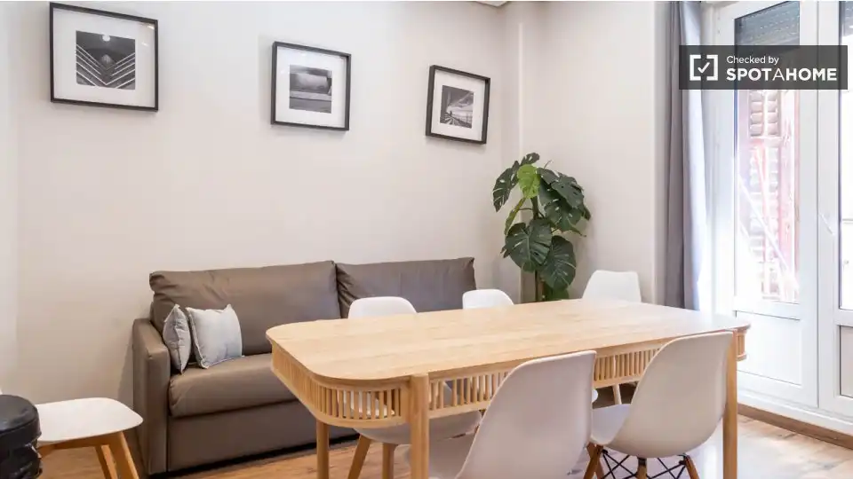 Wohnung mit Terrasse zur Miete in Centro, imagen 3
