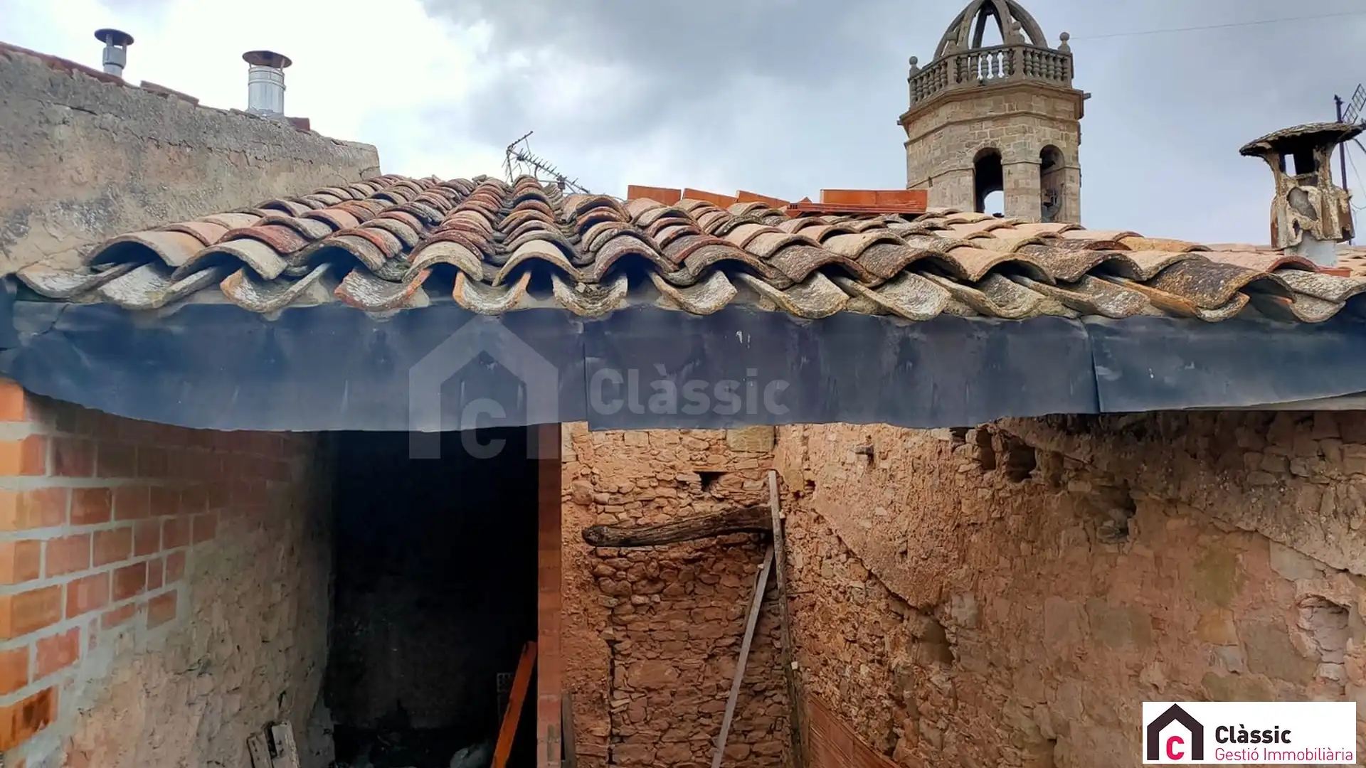 Detached homes for sale in Els Prats de Rei
