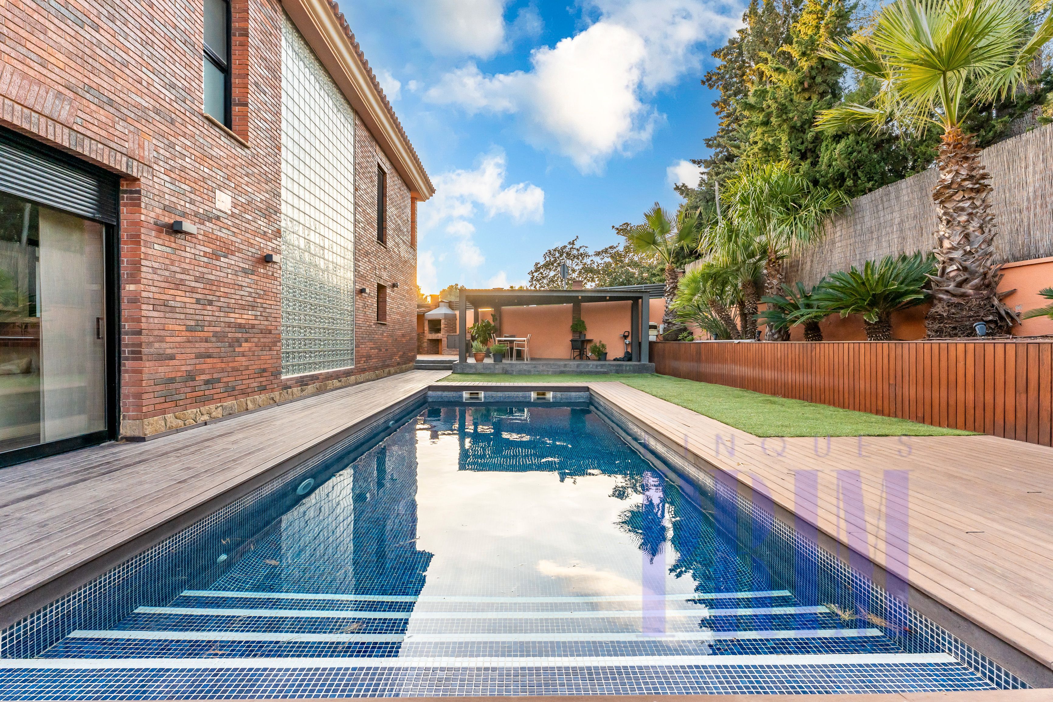 Swimming pool of House or chalet for sale in Almoster  with Heating, Private garden and Terrace