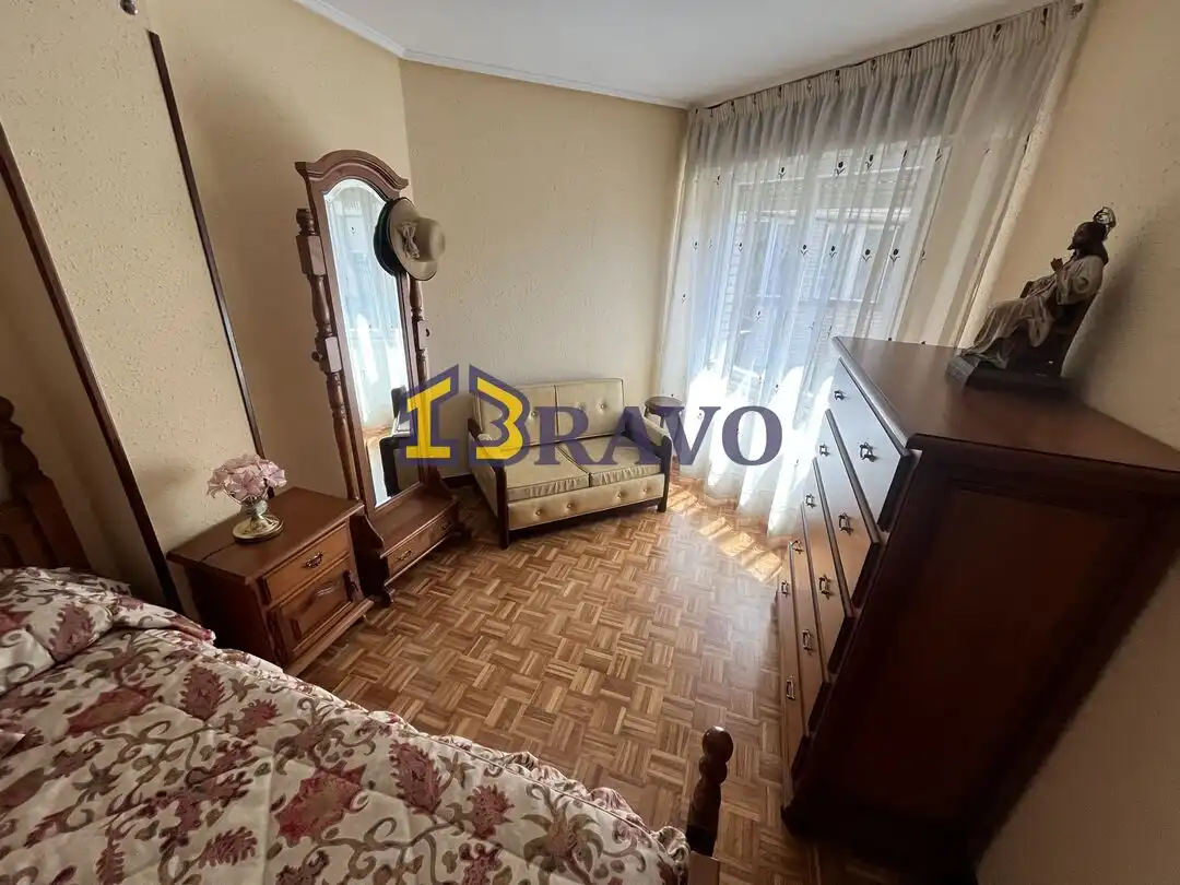 Bedroom of Flat for sale in Medina de Pomar  with Heating, Furnished and Balcony