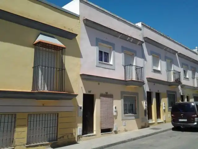 House for sale in Calle ESTANQUILLO