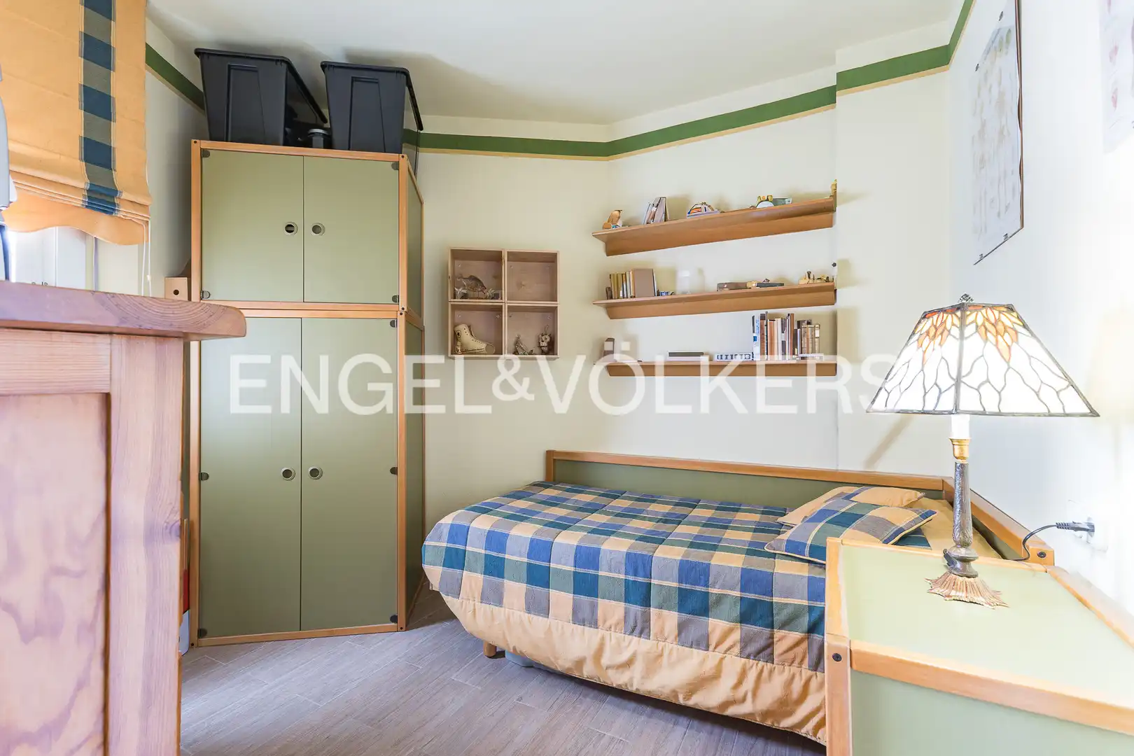 Dormitori de Àtic en venda en L'Hospitalet de Llobregat amb Aire condicionat, Calefacció i Parquet