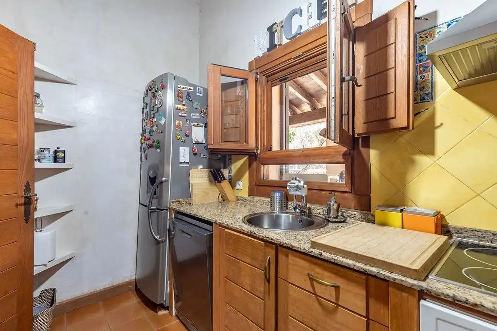Cocina de Finca rústica en venta en Cuacos de Yuste con Jardín privado, Terraza y Piscina