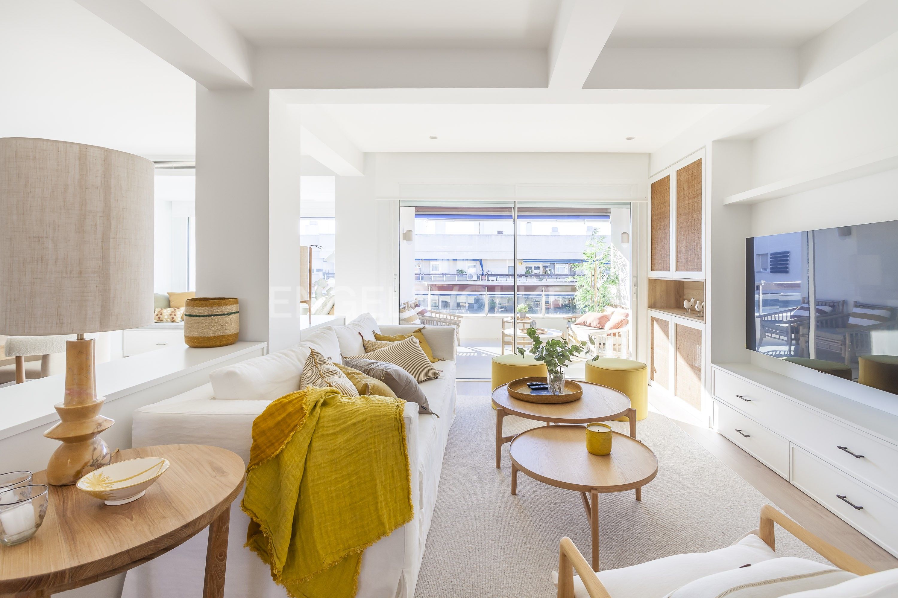 Sala de estar de Apartamento en venta en  Madrid Capital con Aire acondicionado, Calefacción y Terraza